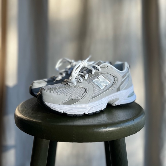 Sold out New Balance 530 Brand New in Box Summer Fog size 5.5 M/7.5 W - Picture 3 of 7